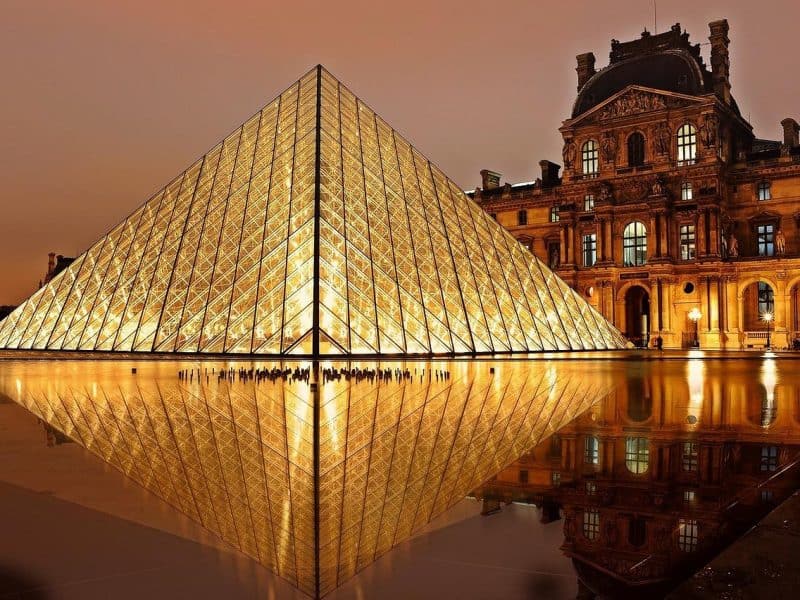 Louvre