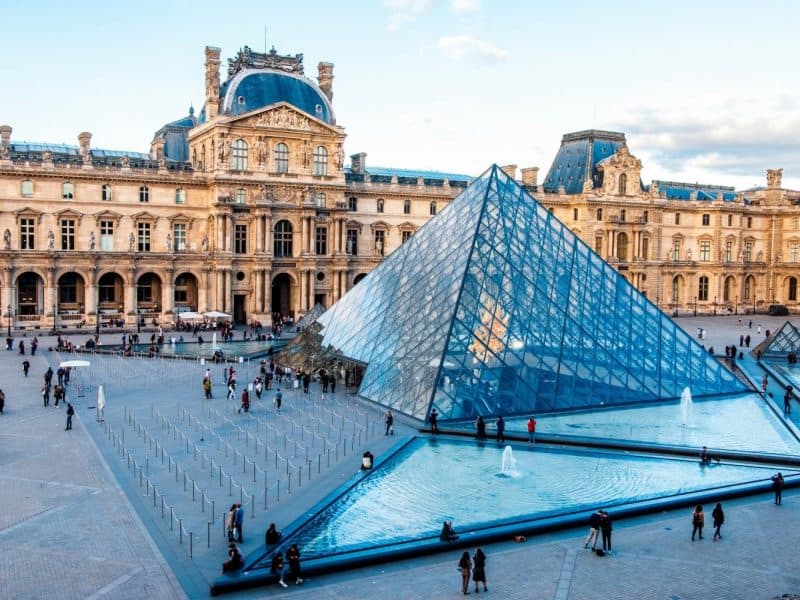 Louvre